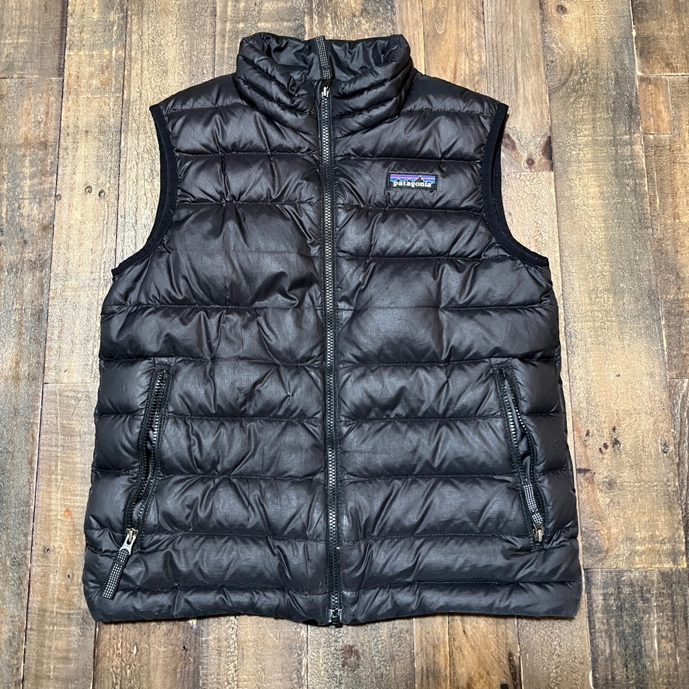 Patagonia micro puff vest boys 6-7 in black